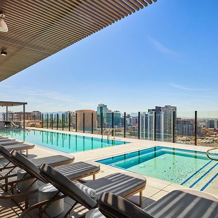 Global Luxury Suites At Downtown 피닉스 외부 사진