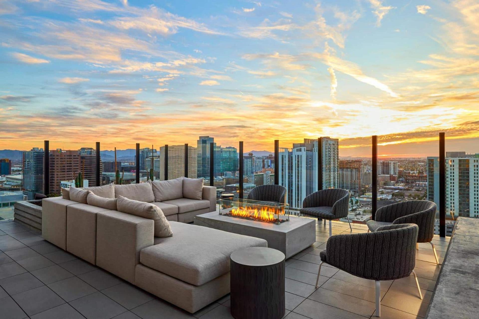 Global Luxury Suites At Downtown 피닉스 외부 사진