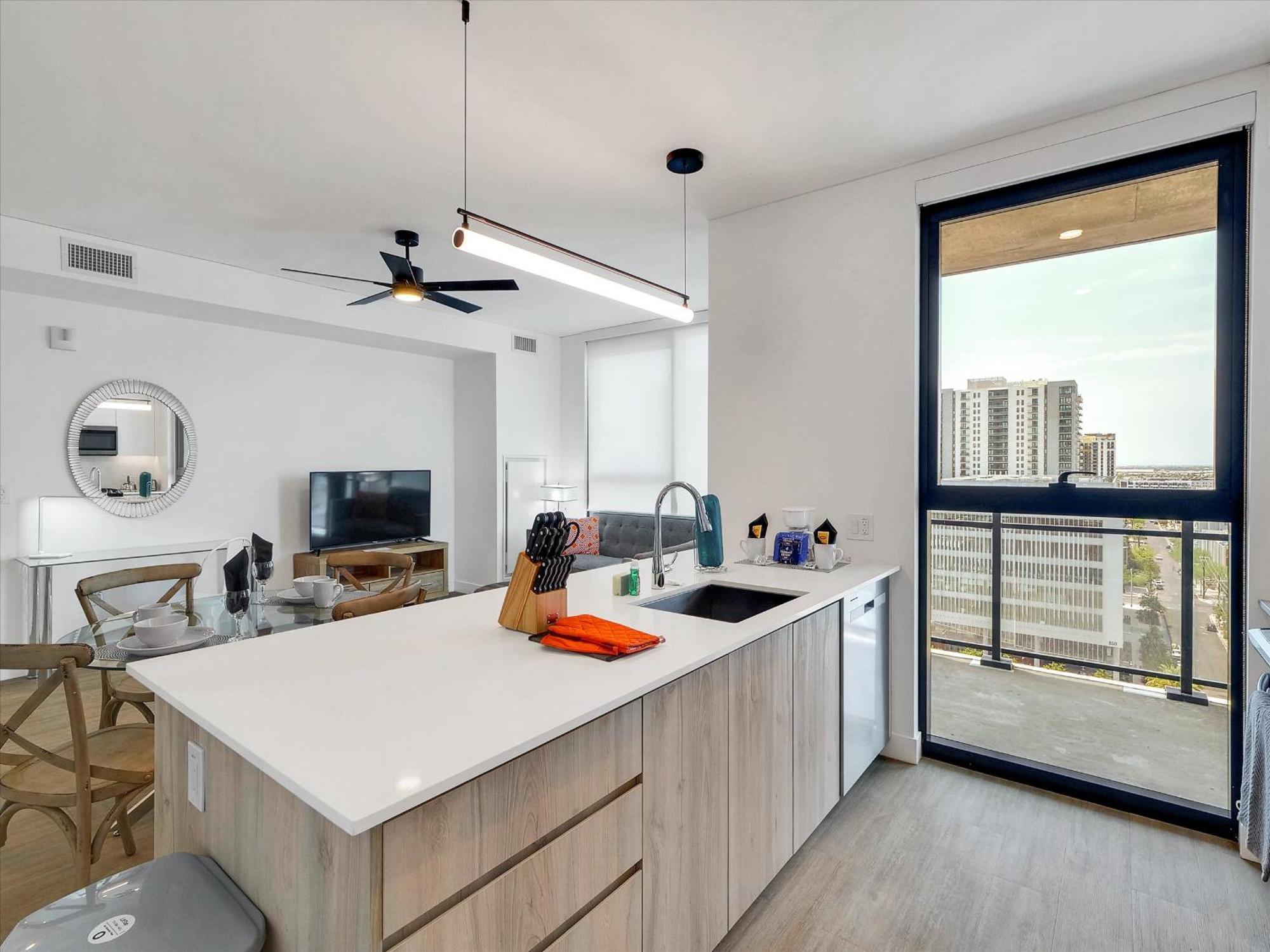 Global Luxury Suites At Downtown 피닉스 외부 사진