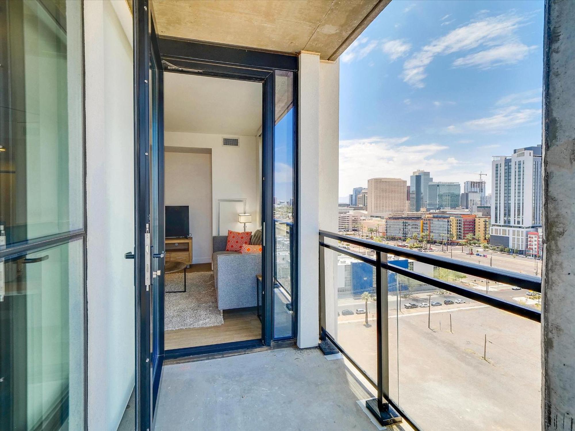 Global Luxury Suites At Downtown 피닉스 외부 사진