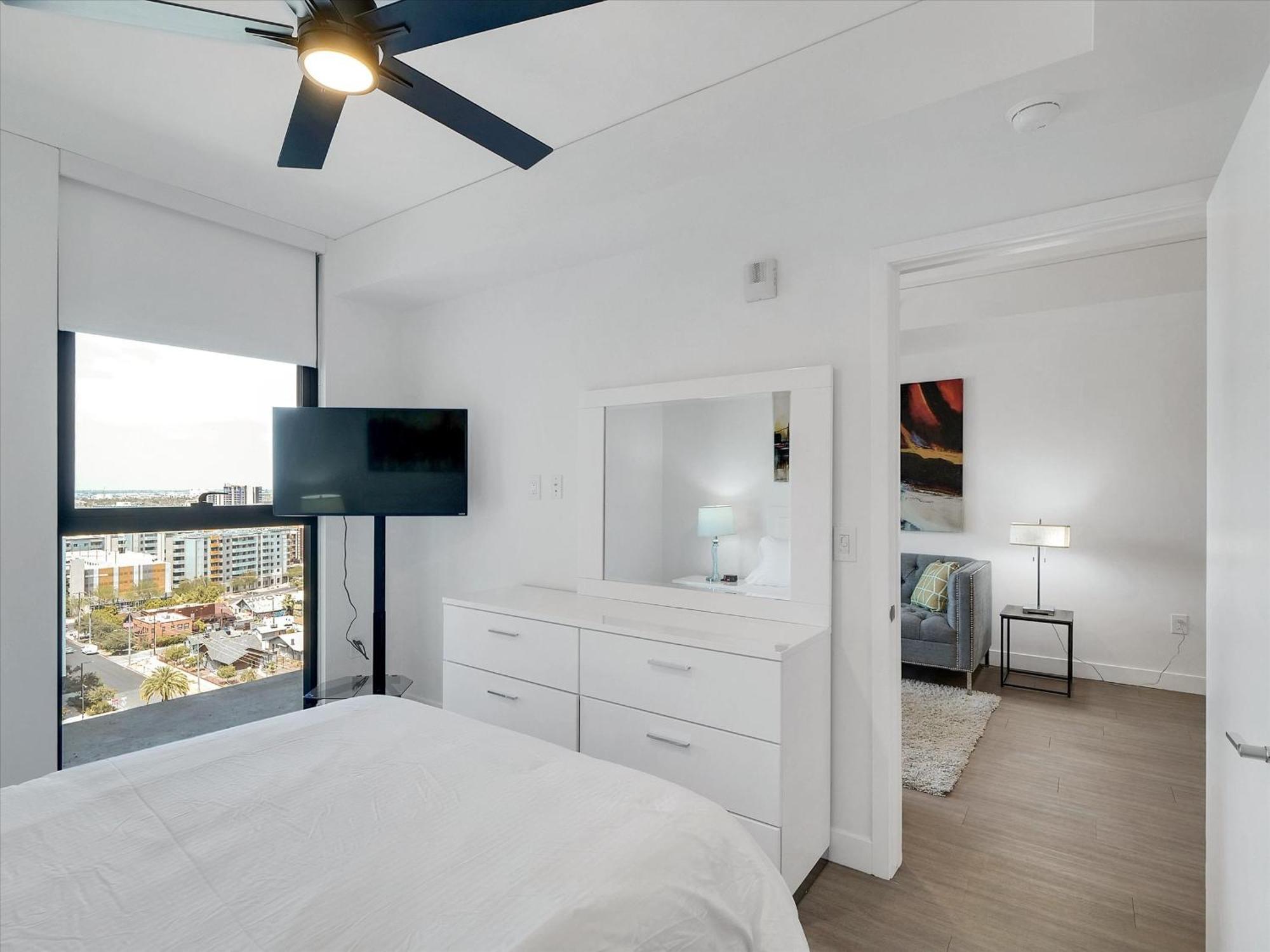 Global Luxury Suites At Downtown 피닉스 외부 사진