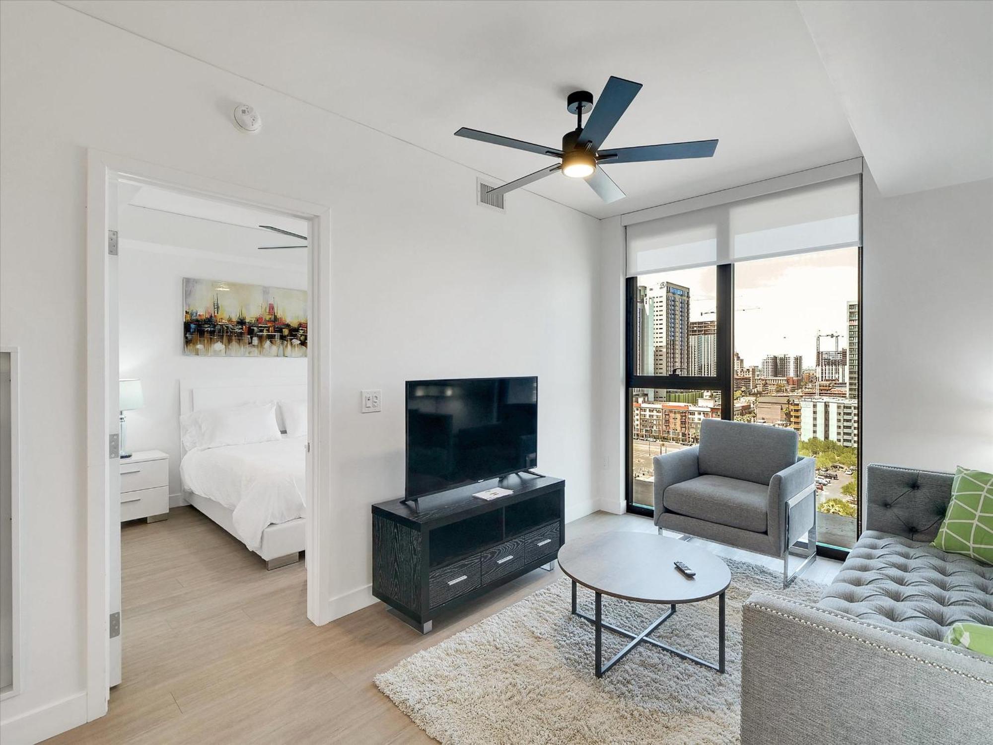 Global Luxury Suites At Downtown 피닉스 외부 사진